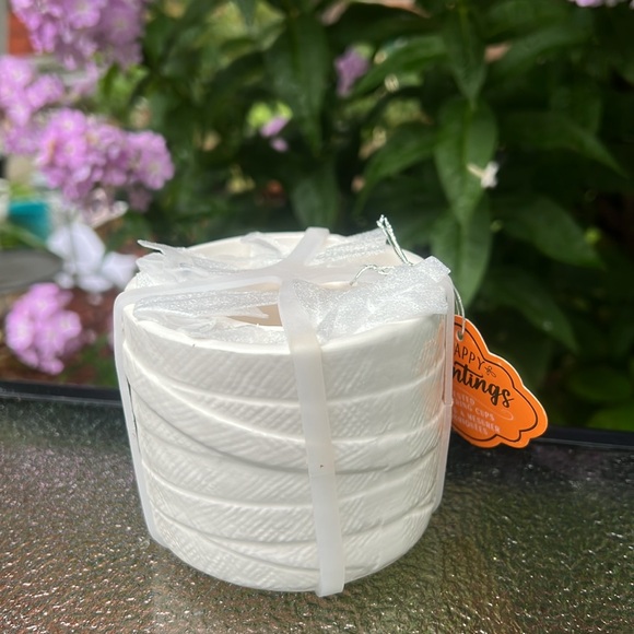 10 strawberry street mummy measuring cups - Picture 2 of 3